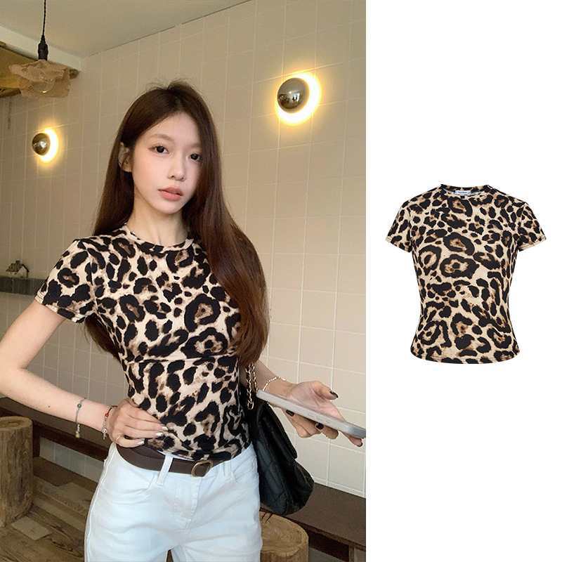 Slim-Fit Short Sleeve Top